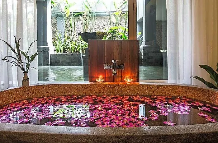 J7 Angkor Resort 5*